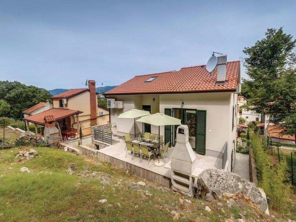 Apartments Grzic Porozina 外观 照片
